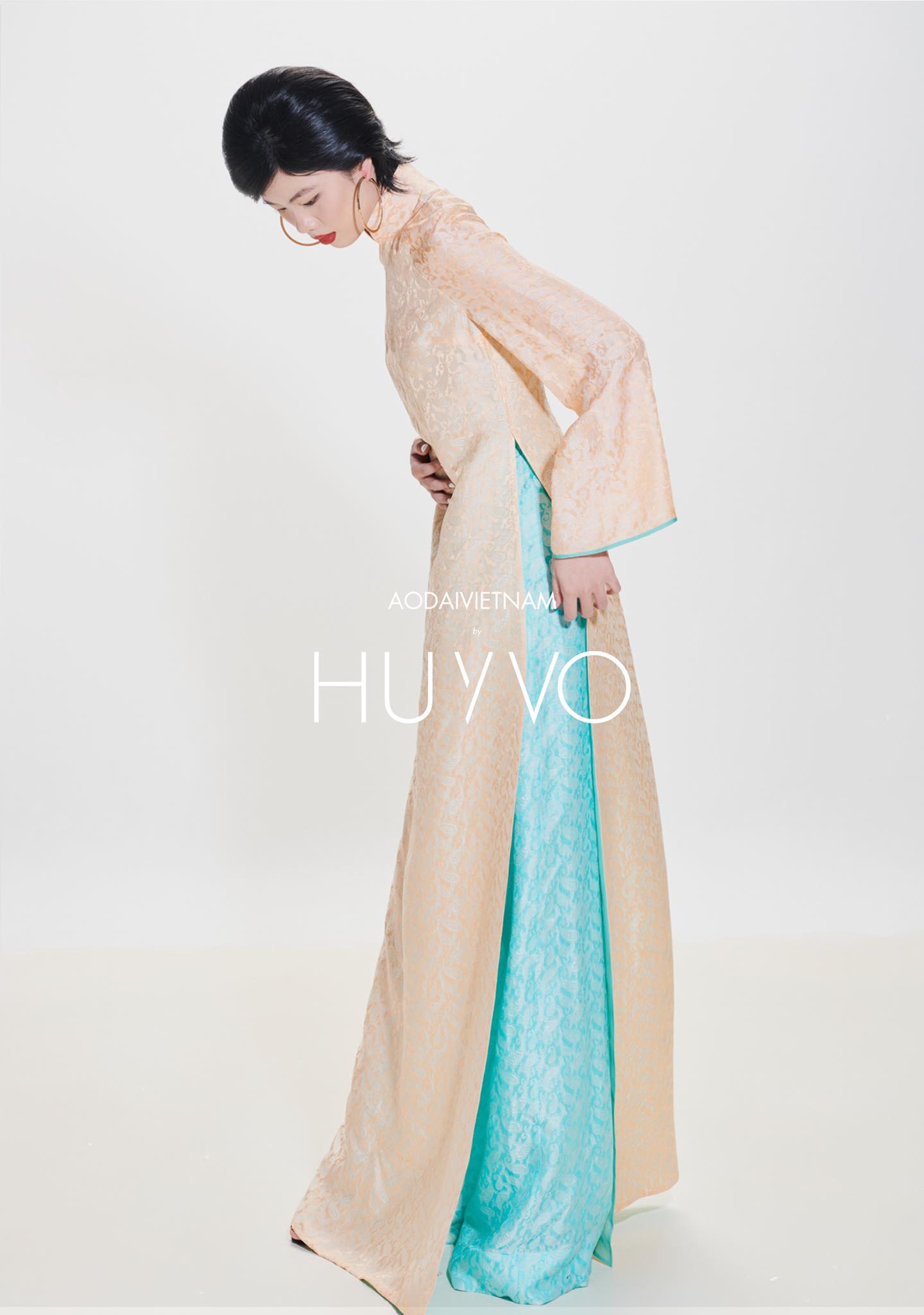 Cam Sữa – Peacock