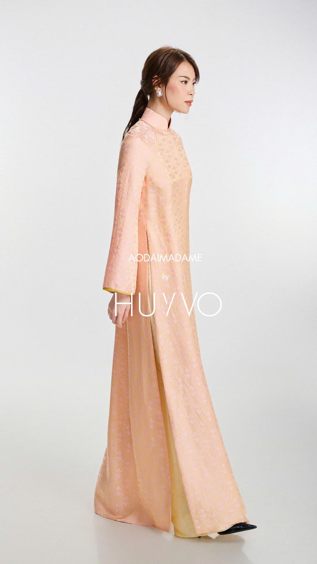 Sắc Đào – Abloom