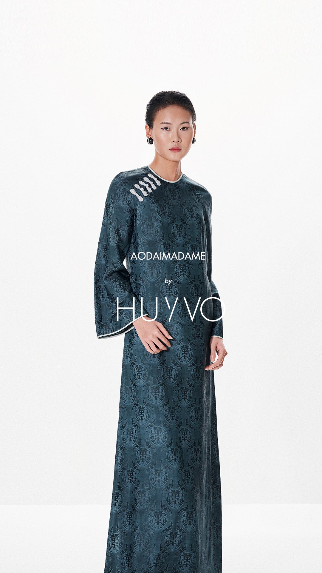 Sắc Trầm Thanh – Tĩnh Khí Uy Nghi