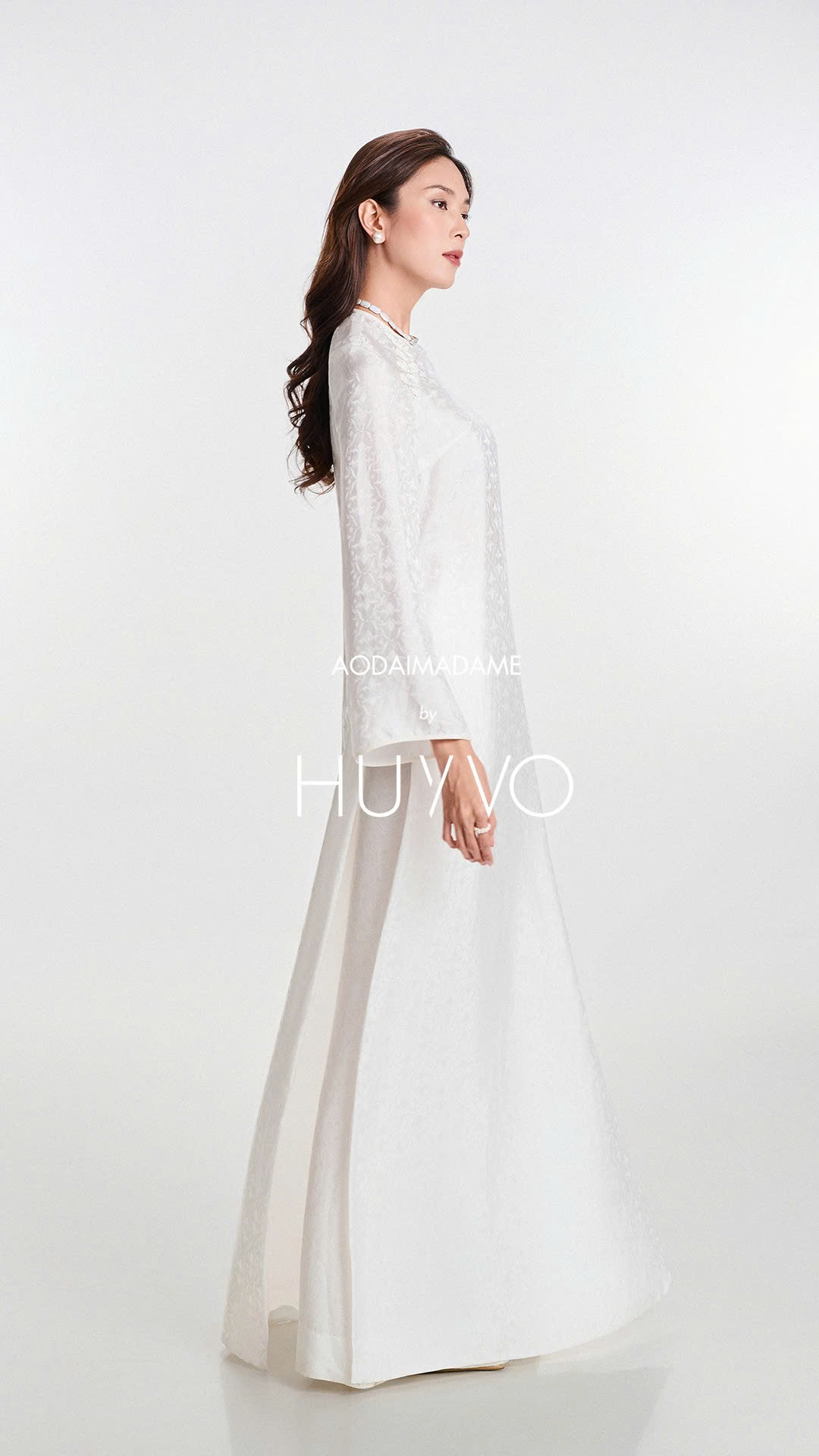 Sắc Trắng Thanh Khiết- Abloom