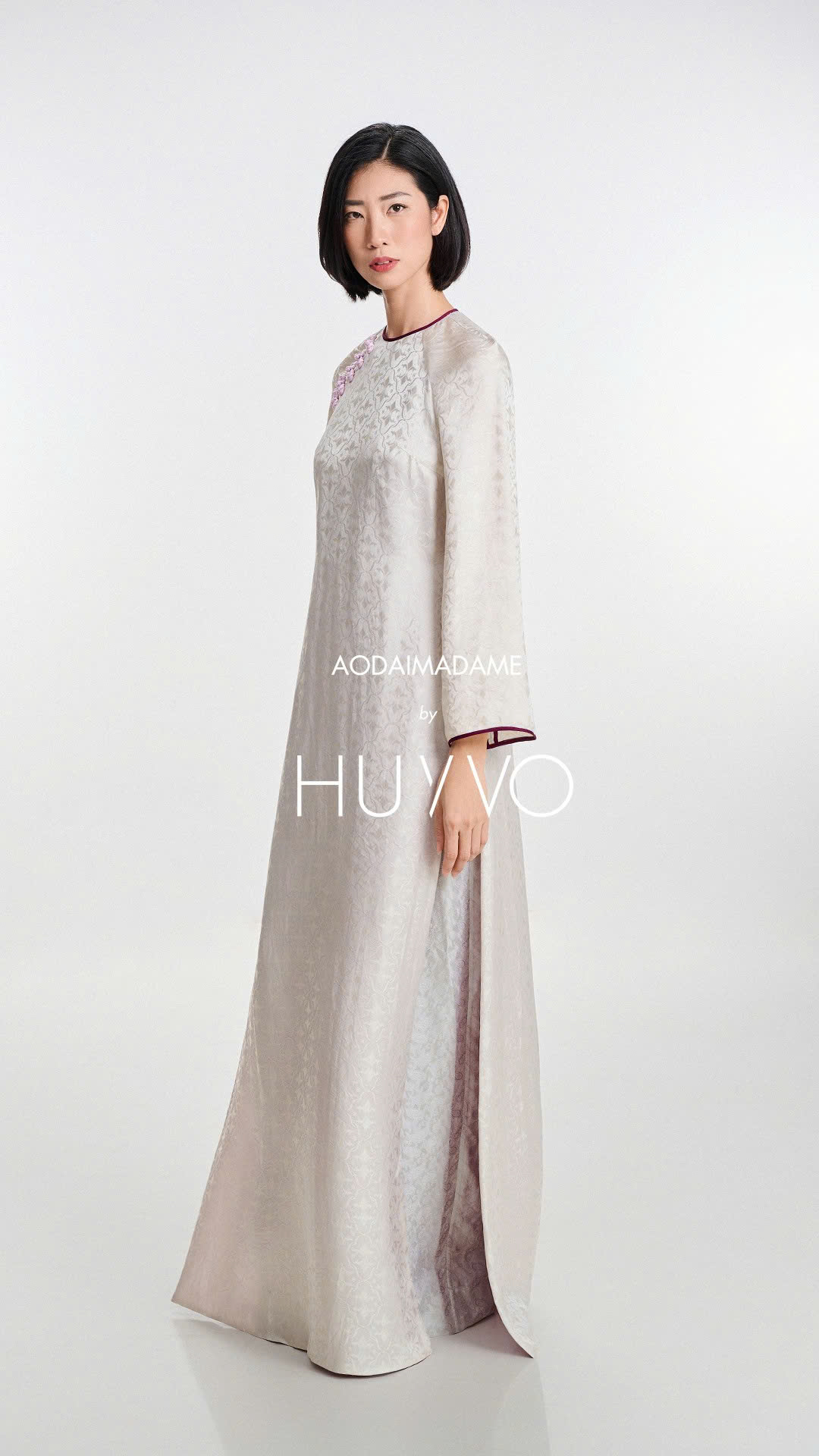 Sắc Xám Lập Xuân – The Imperial Grey Abloom